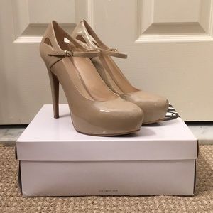 Nude Nine West Heels